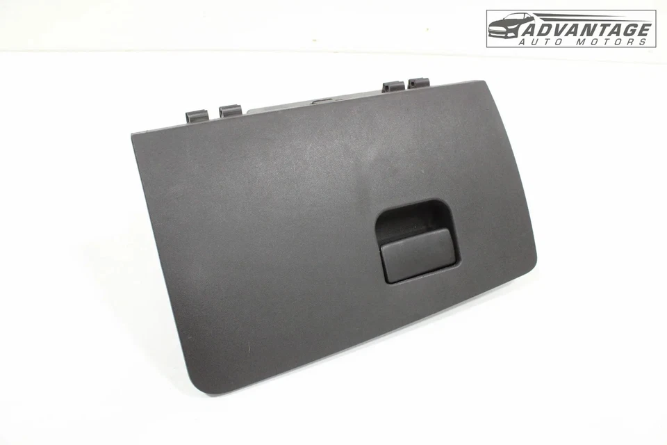 Chevrolet Equinox 2018-2024 tablero tablero guante compartimento de almacenamiento caja OEM Foto 3 de 4