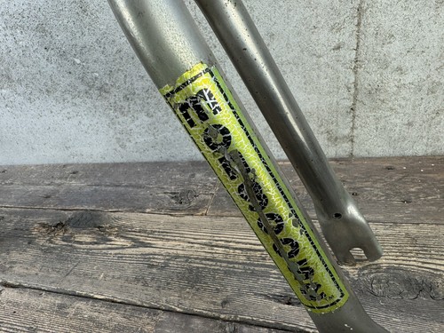 Mongoose Motomag Bmx Frame And Tange Fork 20” Vintage Old School Bmx Red - Picture 3 of 22