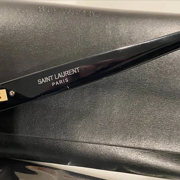 YSL Saint Laurent SL M106