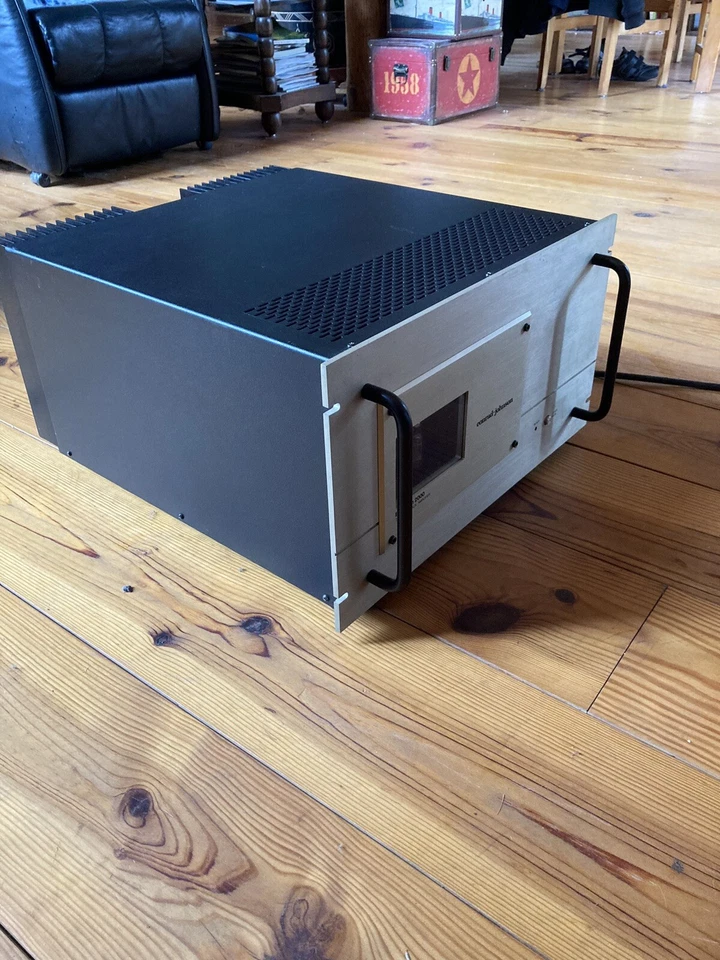 Conrad Johnson Evolution 2000 Hybrid Endstufe und Röhren Vorstufe PV 10 - Bild 4 von 4