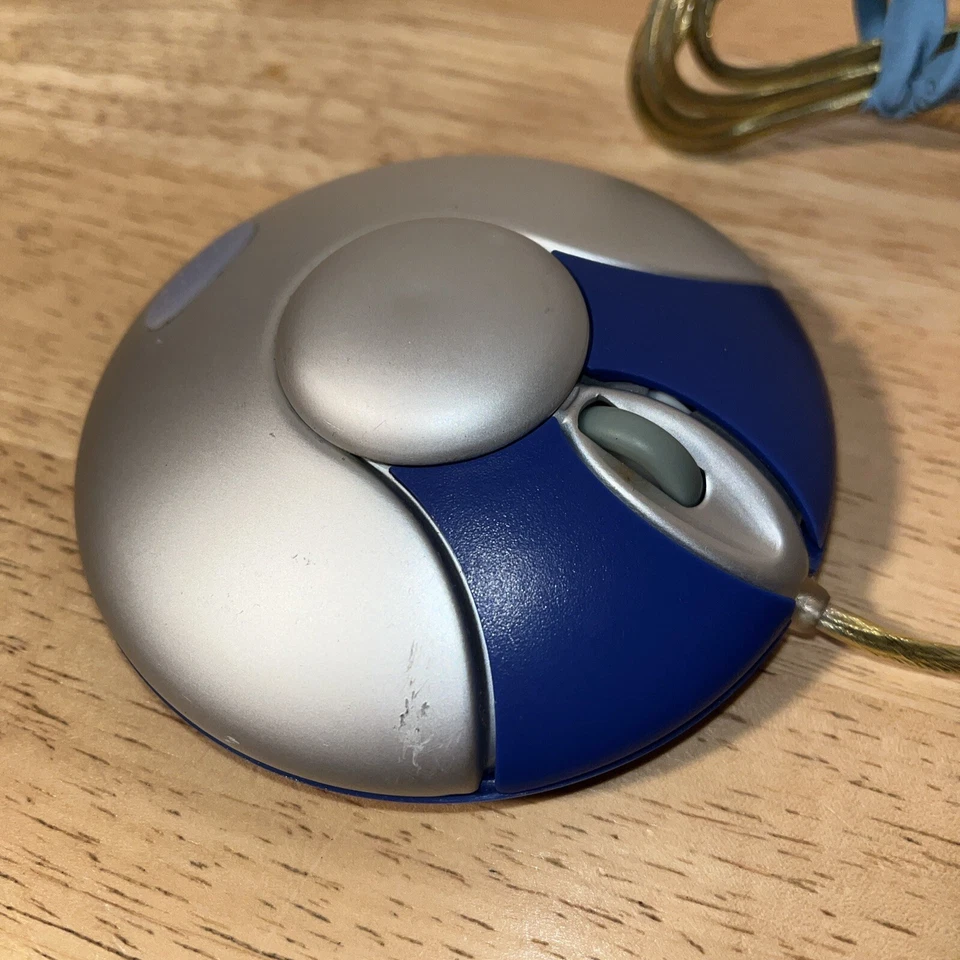 UFO ( 4" Round ) MOUSE WINDOWS 2000/98/95 ALUMINUN ALLOY. (3D SCROLLING/VINTAGE - Image 3 of 4