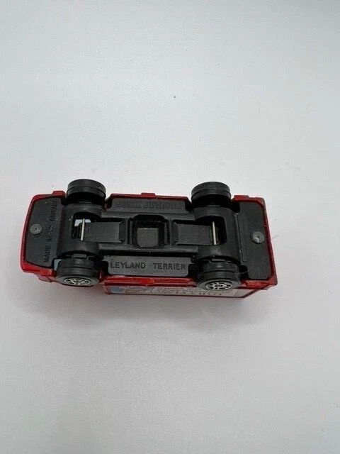 CORGI JUNIORS-LEYLAND TERRIER--DIARIO PLANETA-SUPERMAN --CAMIÓN--ROJO Foto 4 de 4