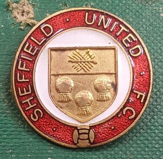 RARE England Sheffield United FC Football Club Enamel Pin Badge