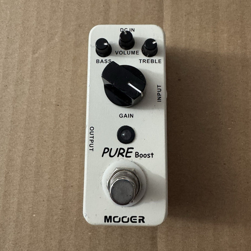 Mooer Pure Boost Analog Boost Effects Pedal for Electric Guitar