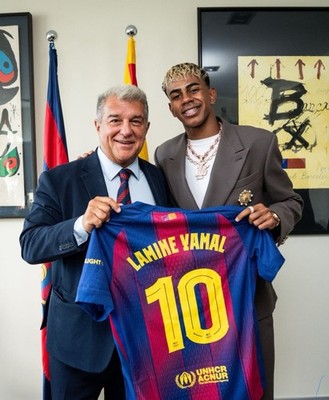 FC Barcelona ヤマル　ゲームジャージ(Away 2025~26)M FC Barcelona ヤマルゲームジャージ(Away 2025~26)2XL Nike FC