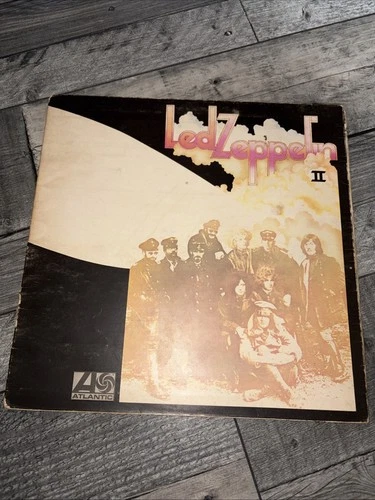 Led Zeppelin - Led Zeppelin II - 12” Vinyl Record LP - 1974 Misprint Reissue EU