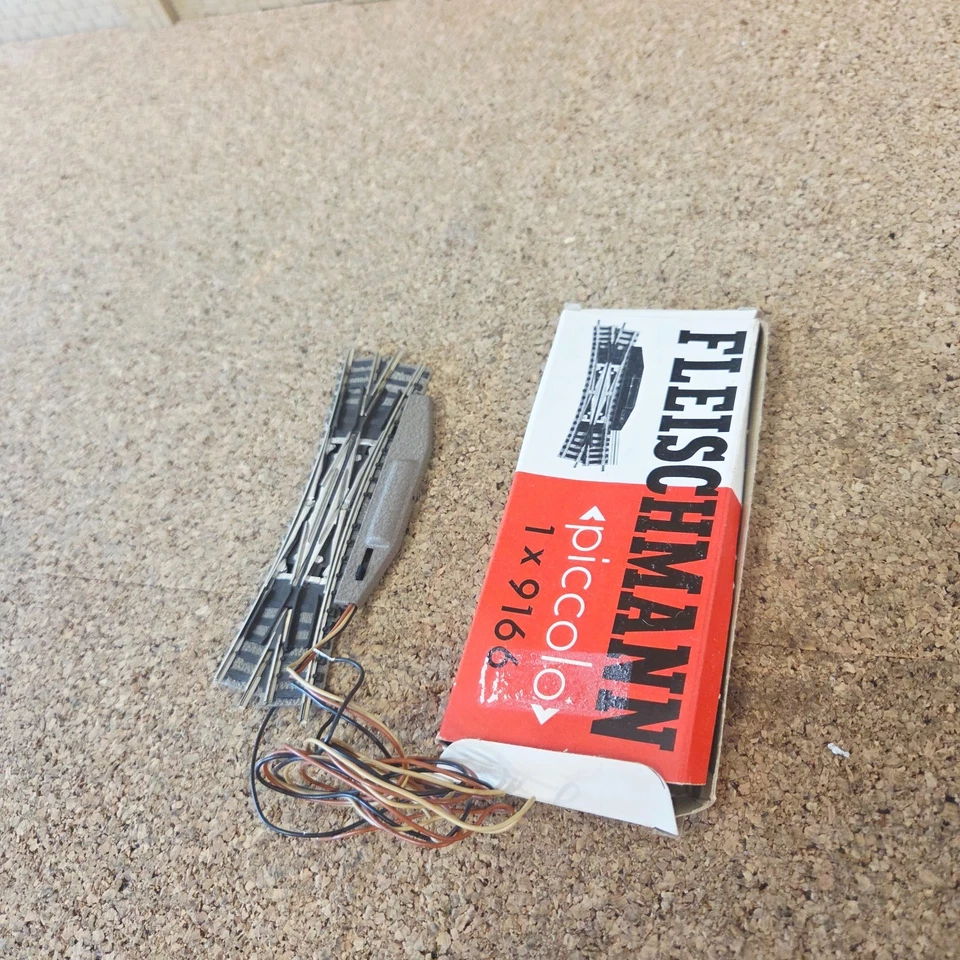 FLEISCHMANN N GAUGE 9166 LEFT HAND DOUBLE SLIP + MOTOR FREE POST - Image 1 of 1