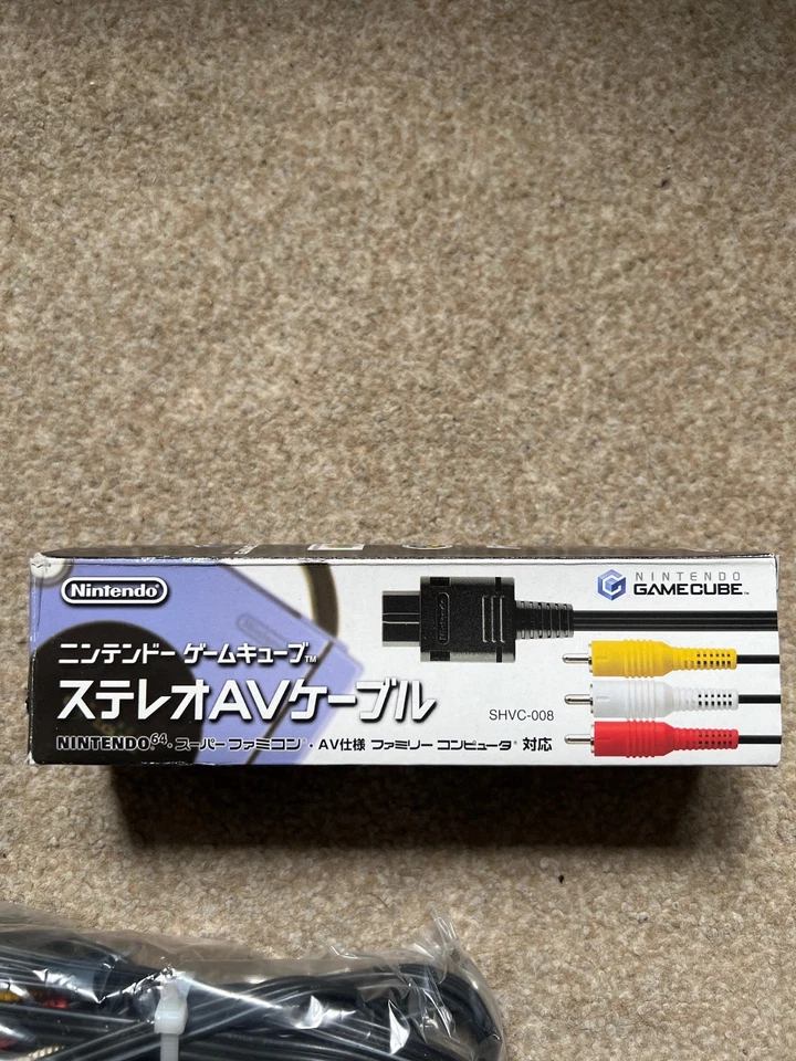 Official Nintendo AV TV Cable Boxed Complete GameCube N64 Famicon SHVC-008 - Image 2 of 4