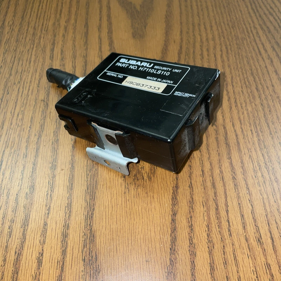 Subaru Outback Legacy 2000 2004 módulo de seguridad contra robo H7110LS110 envío rápido Foto 2 de 4