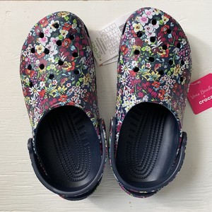 floral crocs