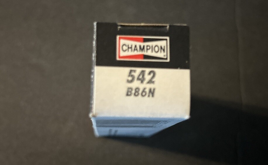 B86N Champion Spark Plug 542