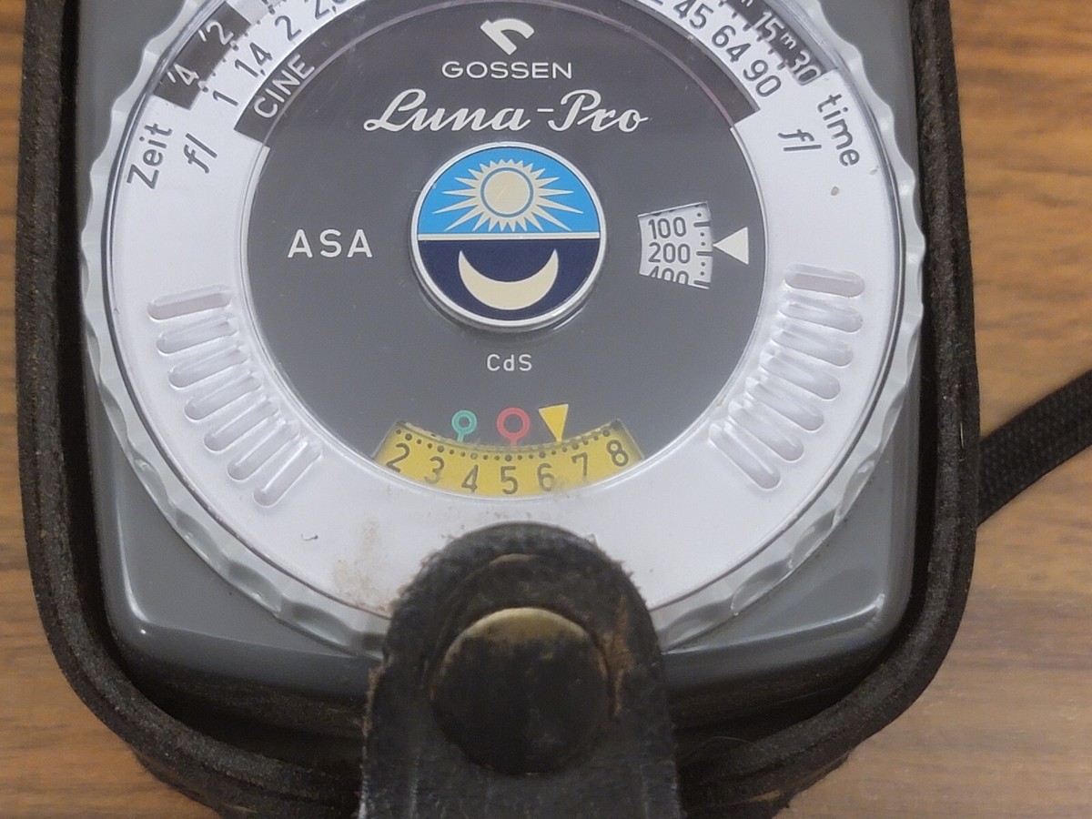 西ドイツ製 GOSSEN LUNA-pro 露出計 中古品 西ドイツ製 GOSSEN LUNA-pro 露出計 中古品 西ドイツ製 GOSSEN