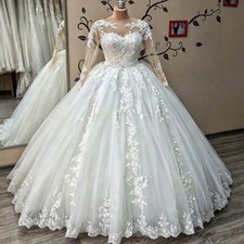 Luxury Wedding Dresses Scoop Neck Long Sleeves Lace Appliques A Line Bridal Gown