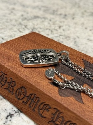 Chrome Hearts Style Floral Crucifix Nugget Chain 23.5 Inches ￼