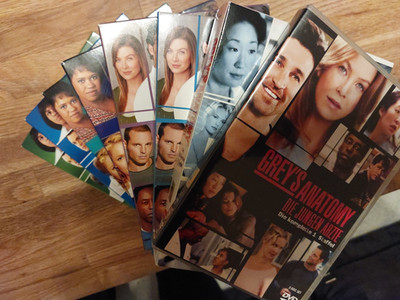 Grey's Anatomy   Die jungen Ärzte Staffel 1-5 DVD Box Set Deutsch Bonusmaterial