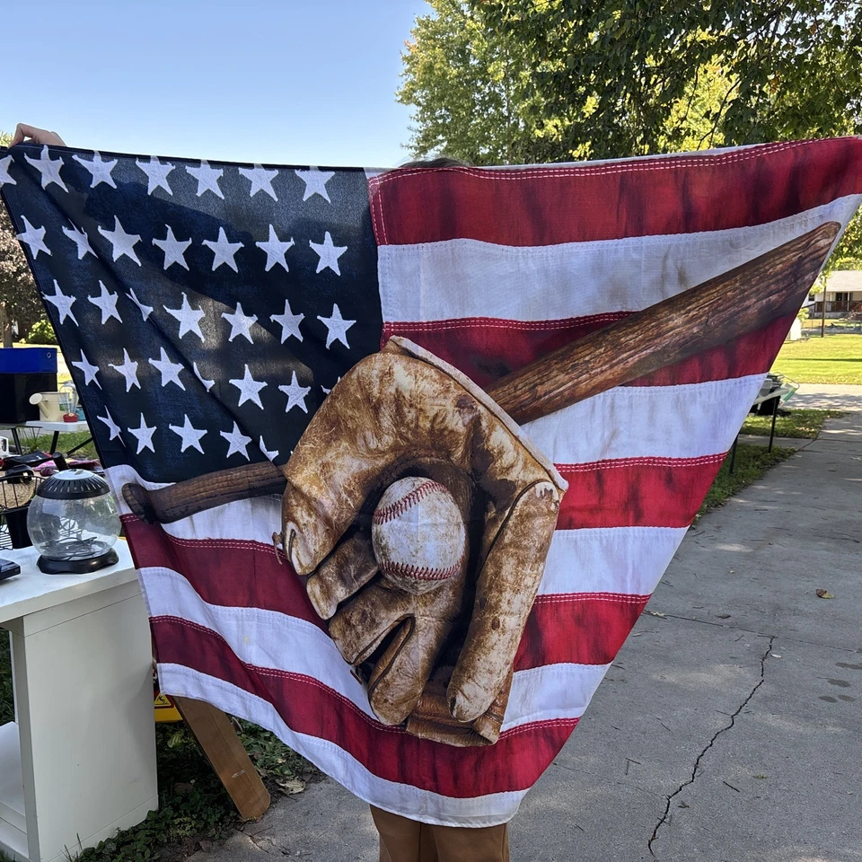 HVEST Tapiz Deportivo Guante de Béisbol y Bate Colgante de Pared Bandera Americana Pared Foto 2 de 2