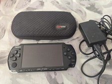Sony PSP 3001 Slim Zwart + Oplader
