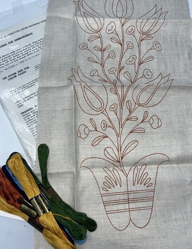 Jane Snead Sampler Dutch Trinity Tulip Kit Vintage Linen #405 Embroidery - Picture 3 of 6