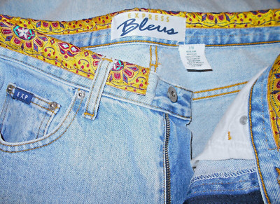 Vintage 90s EXPRESS BLEUS Womens Blue Denim Embroidered Trim Boho Jeans~7/8