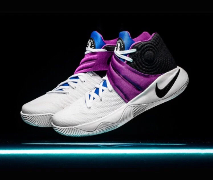 Nike Kyrie 2 Kyrache sz 14 Bold Berry White Black Uncle Drew Irving 819583 104