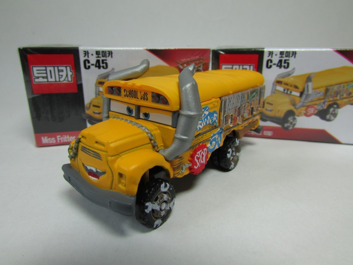 カーズ、ミニカー（クレイジーエイトクラッシャーズ）（ミスフリッター、４５番） カーズ、ミニカー（クレイジーエイトクラッシャーズ）（ミスフリッター