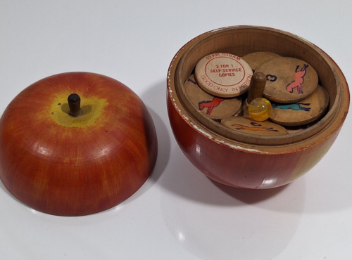 Jeu de course de chevaux vintage en bois pomme Japon 3" roue roulette jouet spin marbre - Photo 1 sur 21