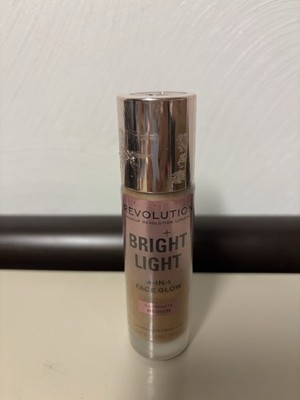 Revolution Bright Light Illuminate Medium 4 in 1  Face Glow .77fl Oz Sealed