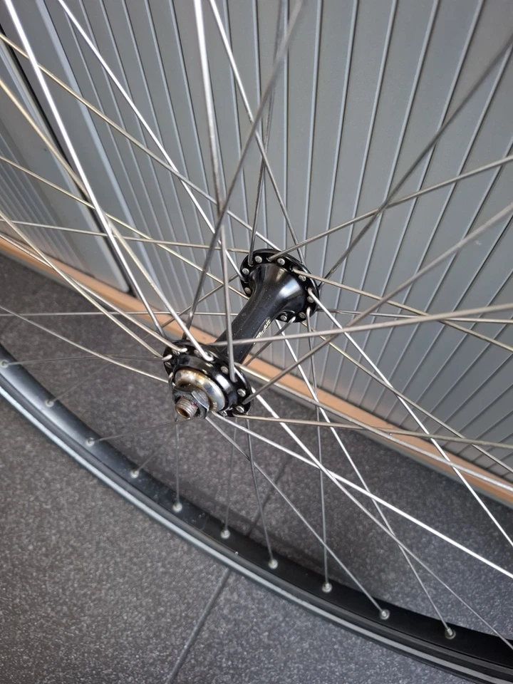 Vorderrad 28 Zoll mit Reifen - Bild 4 von 4