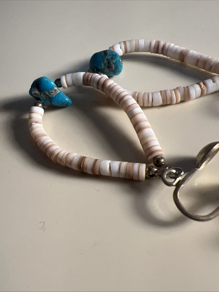 Pendientes colgantes Heishi navajo de plata de ley concha turquesa años 60’s Foto 3 de 4