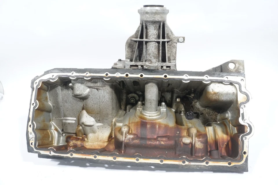 2008 - 2010 BMW e60 e61 525xi 528xi 530xi AWD PANELA DE ÓLEO DO MOTOR FABRICANTE DE EQUIPAMENTO ORIGINAL - Imagem 3 de 4