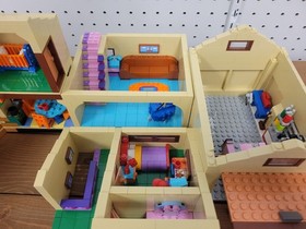 LEGO Simpsons House # 71006 with Instructions and Box