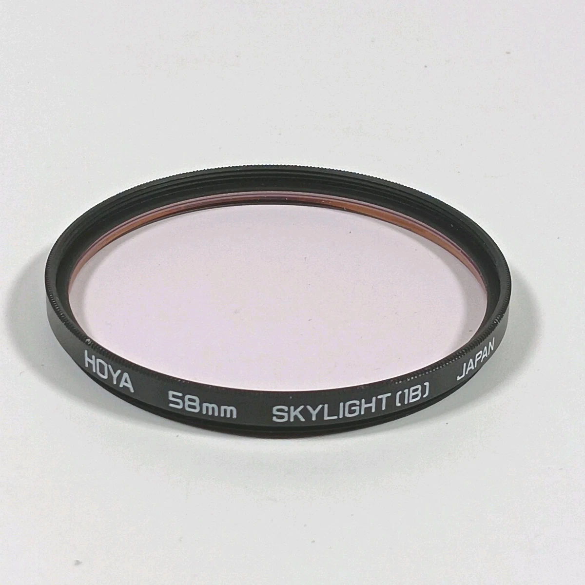 【中古】「非常に良い」Hoya Skylight 1B HMC 77mm Hoya HMC Skylight 1B Filter | Reduce Blue Cast & Protect – Hoya
