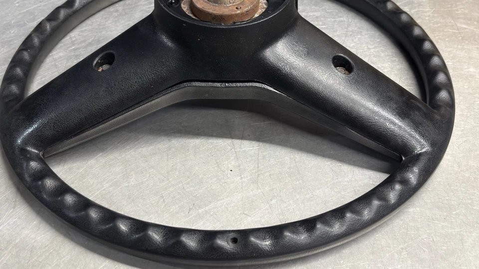 84-89 Chevy G20 Van GMC Vandura Steering Wheel W/Chevrolet Horn Button OEM - Image 3 of 4