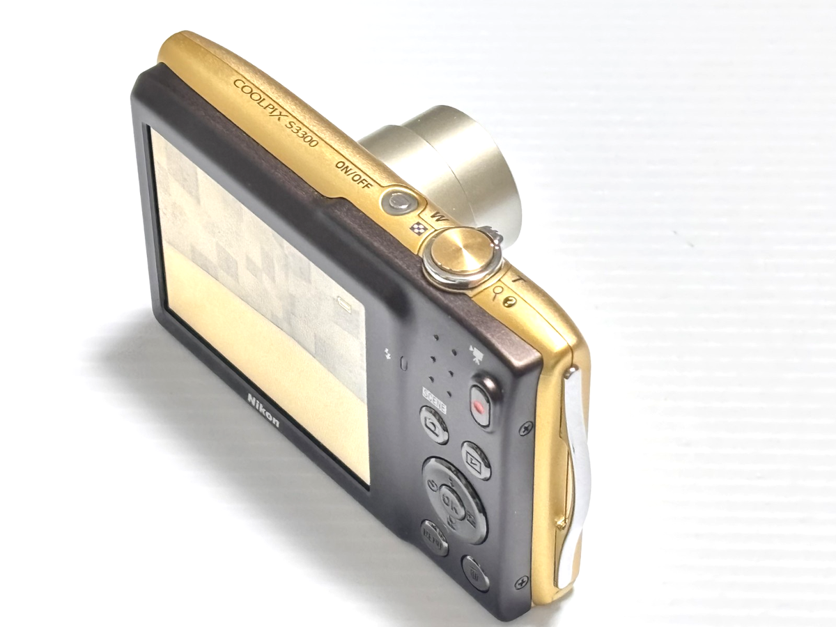 Nikon COOLPIX S3300 6X Zoom 16.0 Mp Gold 【公式通販】