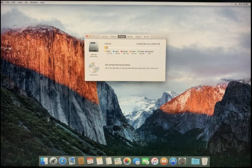 iMac 24 inch 2008 - Apple - Intel Core 2 Duo - 3.06ghz - 4GB RAM - 250GB HDD - Image 4 of 4