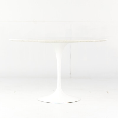 Eero Saarinen for Knoll Mid Century Tulip Table