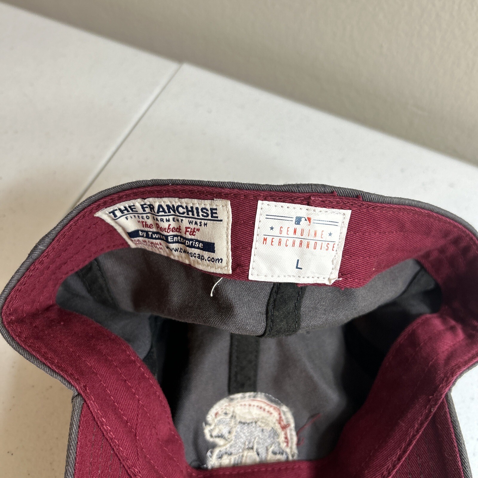 Twins Enterprise Chicago Cubs MLB Gray Hat Size L