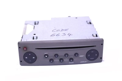 Autoradio Update List grau Renault Twingo CD 8200531482 T mit Radio Code - Bild 1 von 2