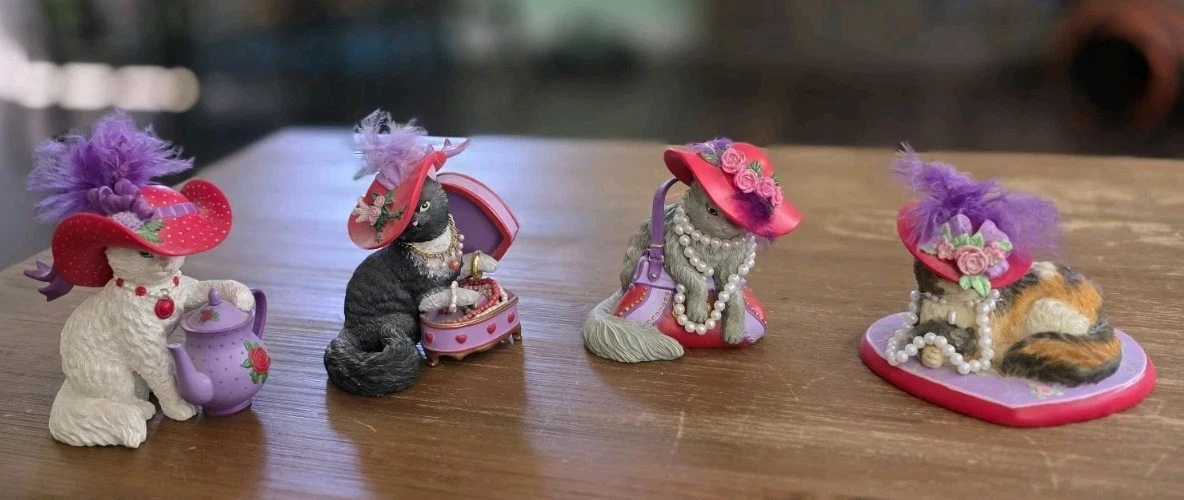 The Hamilton Collection Collectible Cat Figurines for sale | eBay