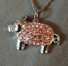 Vintage Designer Silver Tone  Pink Gemstone Pig Hog Pendant Necklace 18"