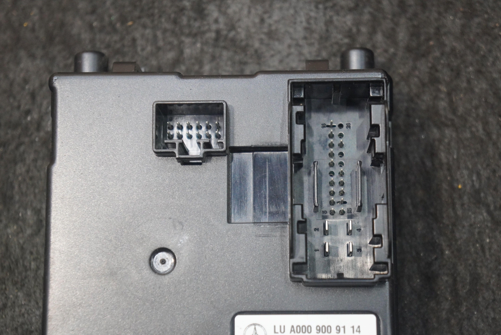 Climate Temperature Control Module ECU 0009009114 OEM Aston Martin Vantage 2019