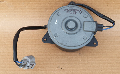 2004-2006 Lexus LS430 Lüftermotor Kühlerlüfter links 16363-50090 OEM