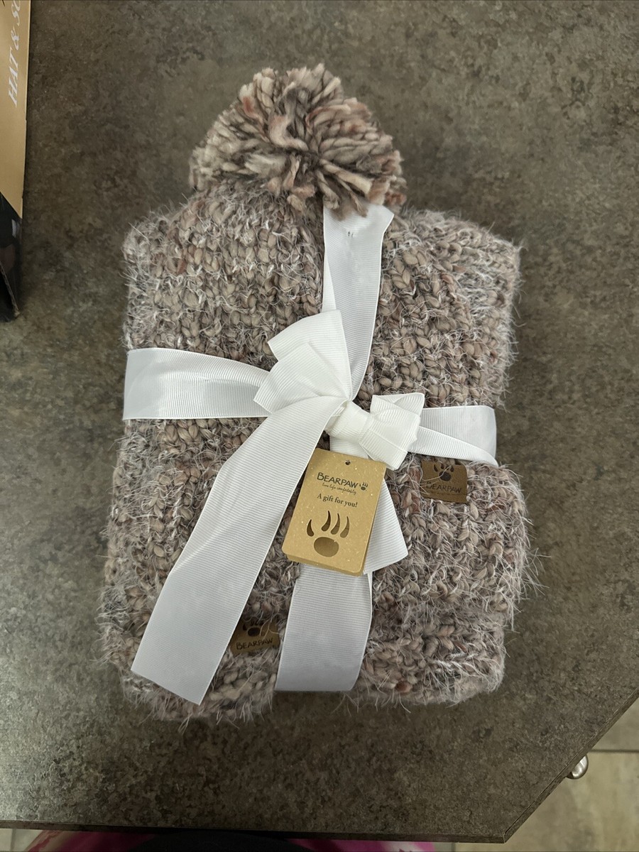 Scarf And Hat set by Bear Paw | eBay display picture 3
