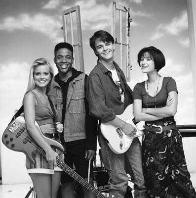 California Dreams with Kelly Packard as Tiffani Smith, William - 1992 TV Photo 3