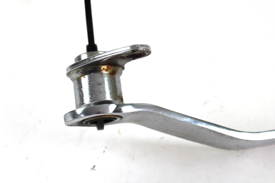 Pedal de freno trasero Harley FXSTB Night Train Softail 2003 03 Foto 2 de 4