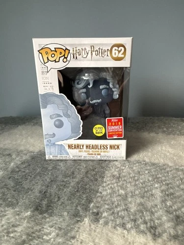Funko Pop! Vinyl: Harry Potter - Nearly Headless Nick (Glow in the Dark)  #62