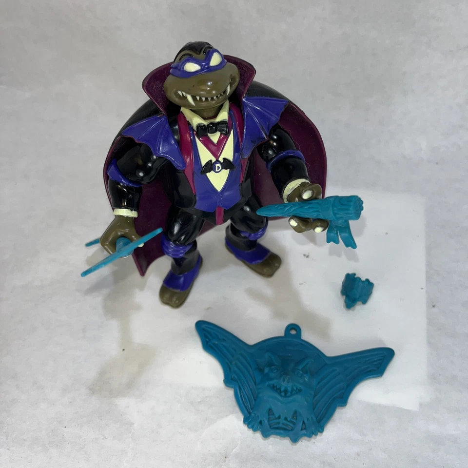 Figura de juguete TMNT Teenage Mutant Ninja Turtles Don As Dracula Playmates rara Foto 2 de 4