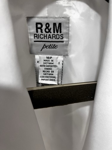 R M Richard’s Light Weight White Jacket - Picture 3 of 7