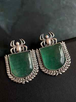 Spider Shape Oxidized Stud Earring