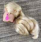 2011 BARBIE BEACH CRUISER DOLL HEAD ONLY w/Earrings #V0834 Blonde Hair Blue Eyes — photo 3